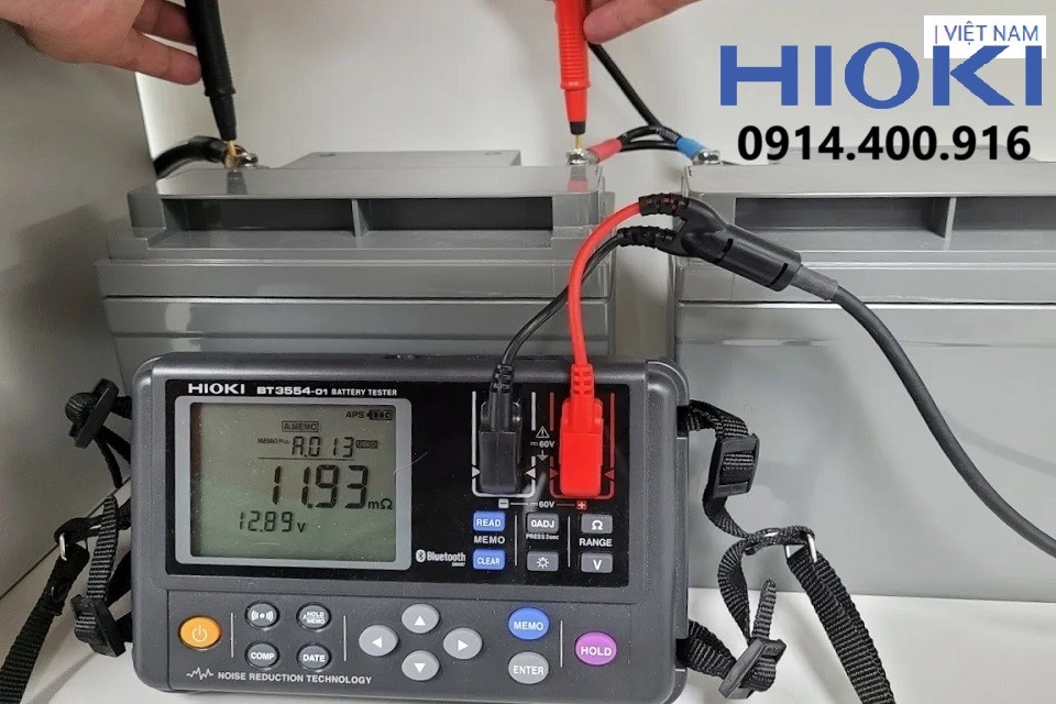 Đồng hồ đo kiểm tra ắc quy – Giải pháp chẩn đoán hiệu quả cho hệ thống điện hiện đại