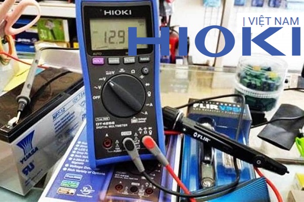 Cách dùng đồng hồ vạn năng kiểm tra ổ điện trong nhà an toàn và chính xác