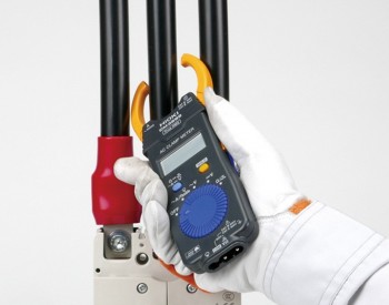 Đo lường dòng điện pha tại hệ thống máy nén kho lạnh thủy sản công nghiệp